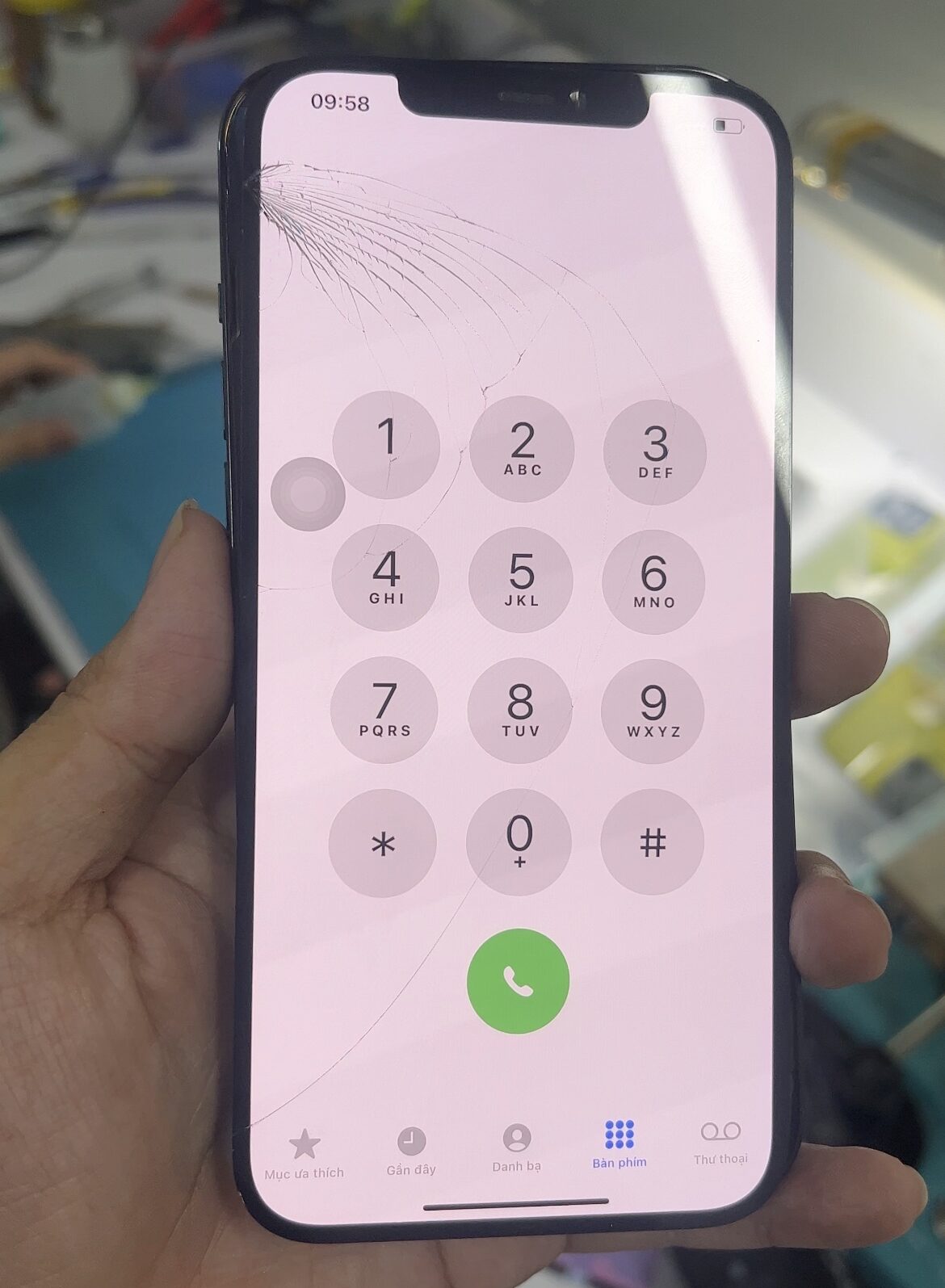 Ép kính - Ép cảm - Thay màn các dòng iphone lấy liền tại Hi Pro